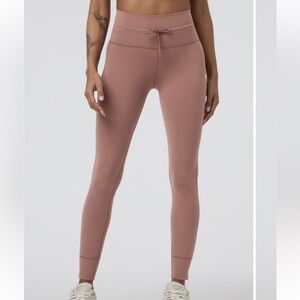 Vuori Daily Leggings size X-large